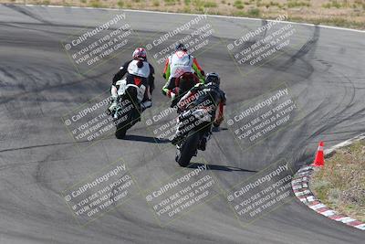 media/Apr-20-2025-AHRMA (Sun) [[393a79c373]]/Race/Group 3/Turn 4b/